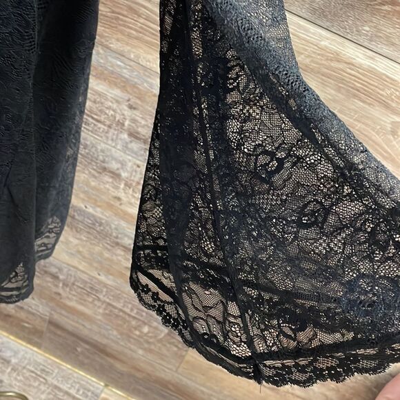 TORRID Womens Plus Size Black Lace BabyDoll Flare Long Sleeves Blouse Size 3 - Picture 6 of 11